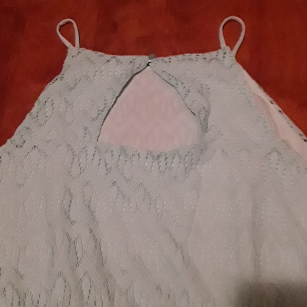 Dress - Picture 3 of 4